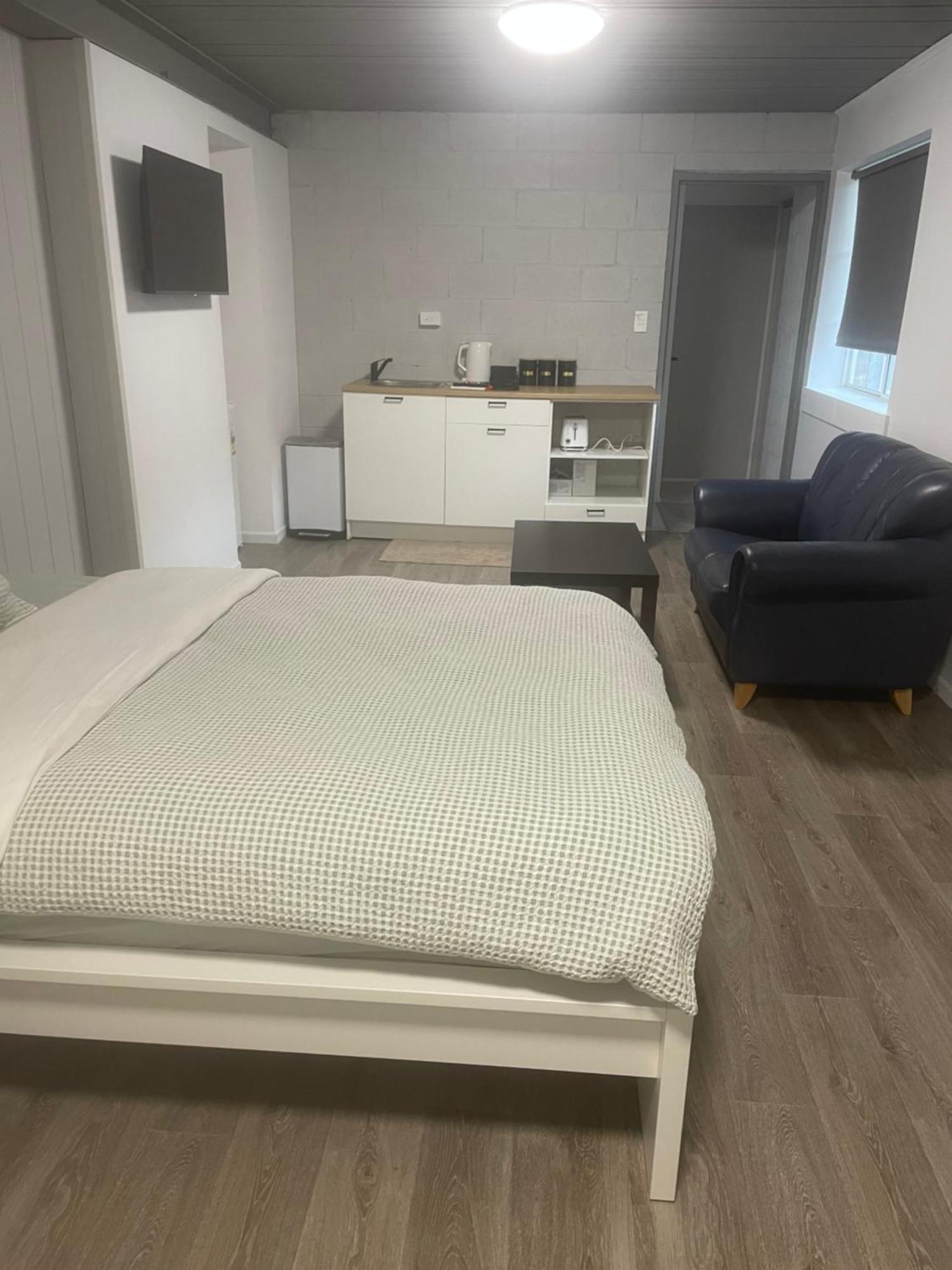 Spacious Studio Unit Rochedale South Exterior photo